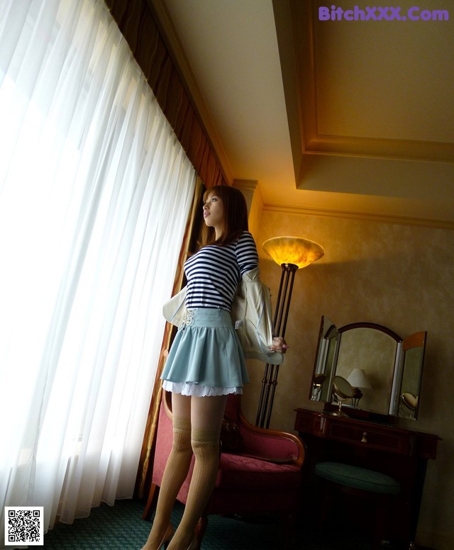 Tiara Ayase - Restaurant Bbw Black